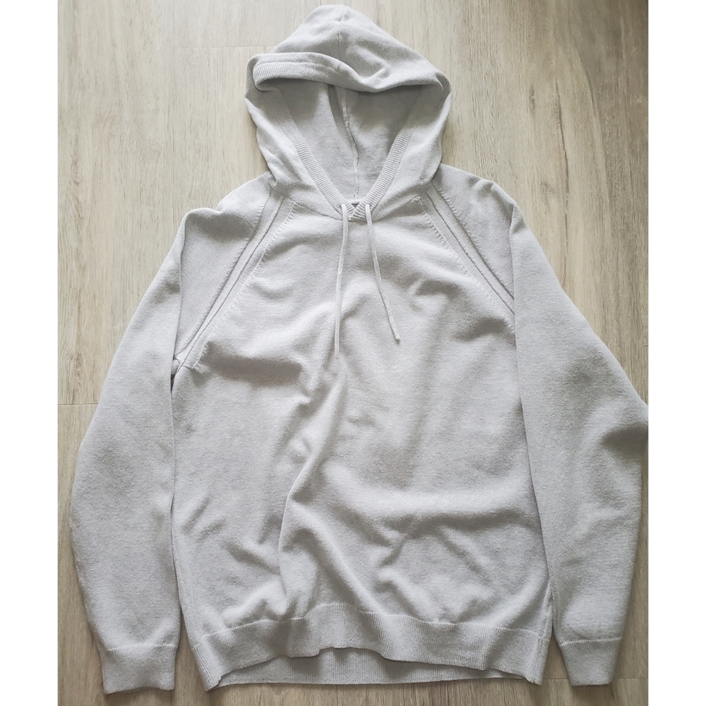 Saks 5th Avenue Heather Grey Travel Hoodie XL